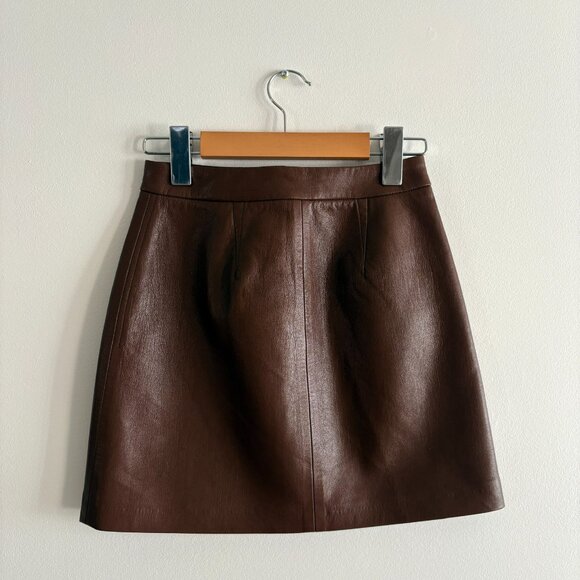 Aritzia Wilfred Faux Leather Manor Mini Skirt Dark Brown Size 00 - Picture 4 of 6